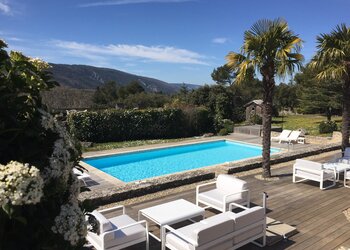 Maison Valvert - Meilleures maisons de vacances | Lit et petit déjeuné