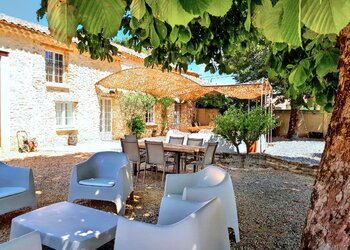 Meilleures maisons de vacances | Lit et petit déjeuné