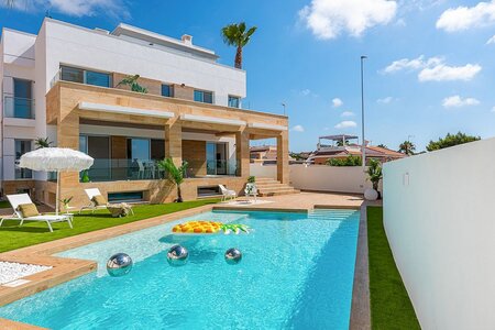 Top Holiday Homes | Bed and breakfast