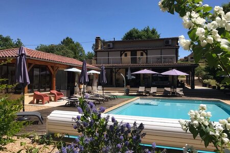 Top Holiday Homes | Bed and breakfast