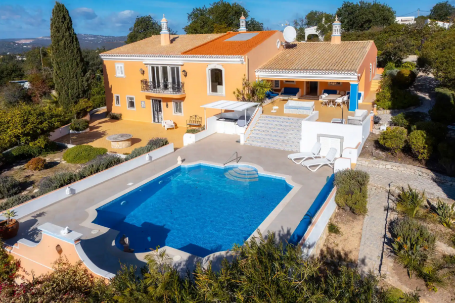 Top Holiday Homes | Bed and breakfast